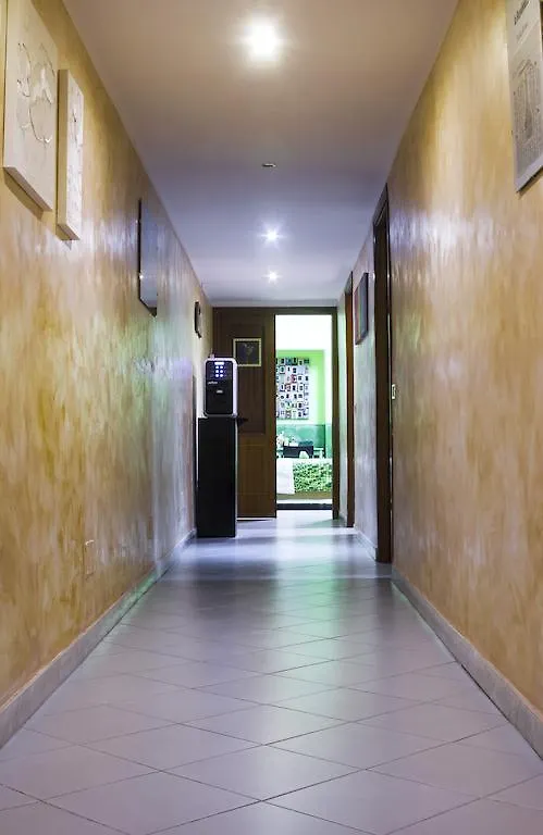 Nocleg ze śniadaniem On The Rainbow B&B Rzym